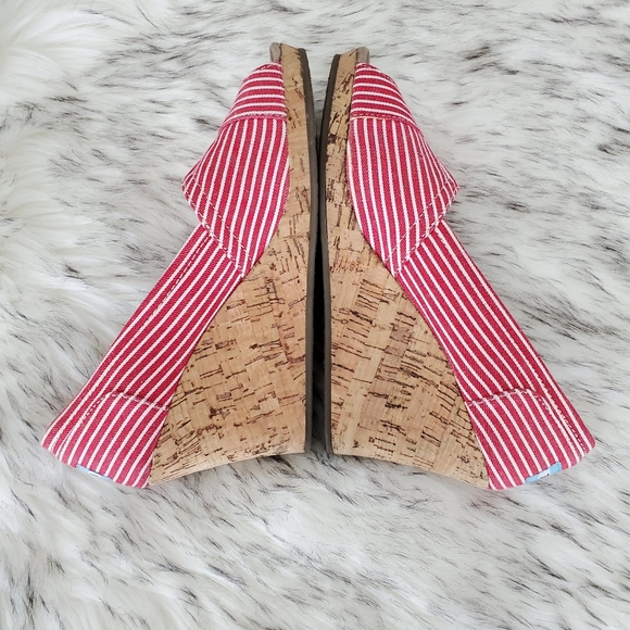Toms Peep Toe Wedges Stripes Red/White 7.5 - Picture 6 of 8